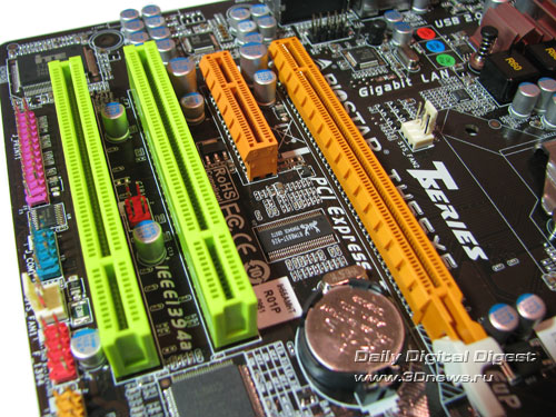 Biostar TH55XE слоты расширения