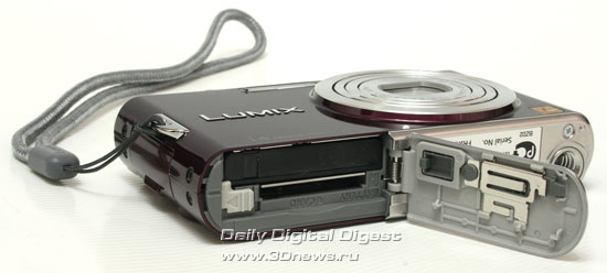 Panasonic LUMIX DMC-FX66. Аккумуляторный отсек Panasonic LUMIX DMC-FX66. Аккумуляторный отсек