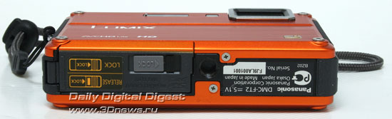 Panasonic LUMIX DMC-FT2. Вид снизу Panasonic LUMIX DMC-FT2. Вид снизу