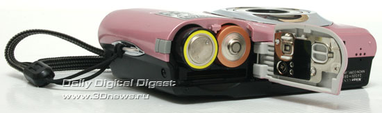 Nikon Coolpix L21. Аккумуляторный отсек Nikon Coolpix L21. Аккумуляторный отсек
