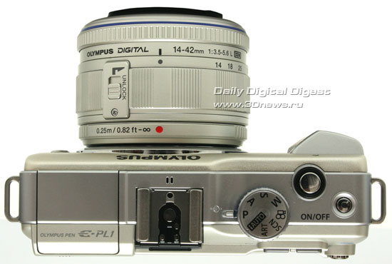 Olympus PEN E-PL1. Вид сверху Olympus PEN E-PL1. Вид сверху