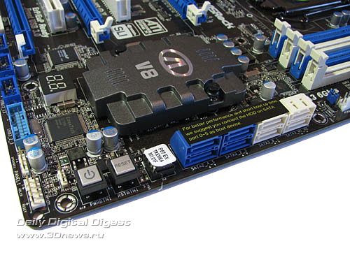 ASRock P67 Extreme4 угол