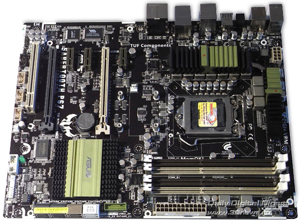 ASUS Sabertooth P67 плата 1