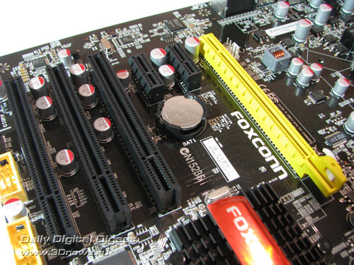 Foxconn H67A-S слоты