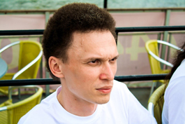 Дмитрий Сафронов