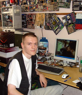 Александр Митрофанов (Редактор разделов «Материнские платы» и «Процессоры»)