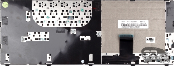 Клавиатура даже менее влагозащищенная, чем это обычно бывает &mdash; в поддоне есть масса ничем не закрытых отверстий. Зато через них может проходить воздух