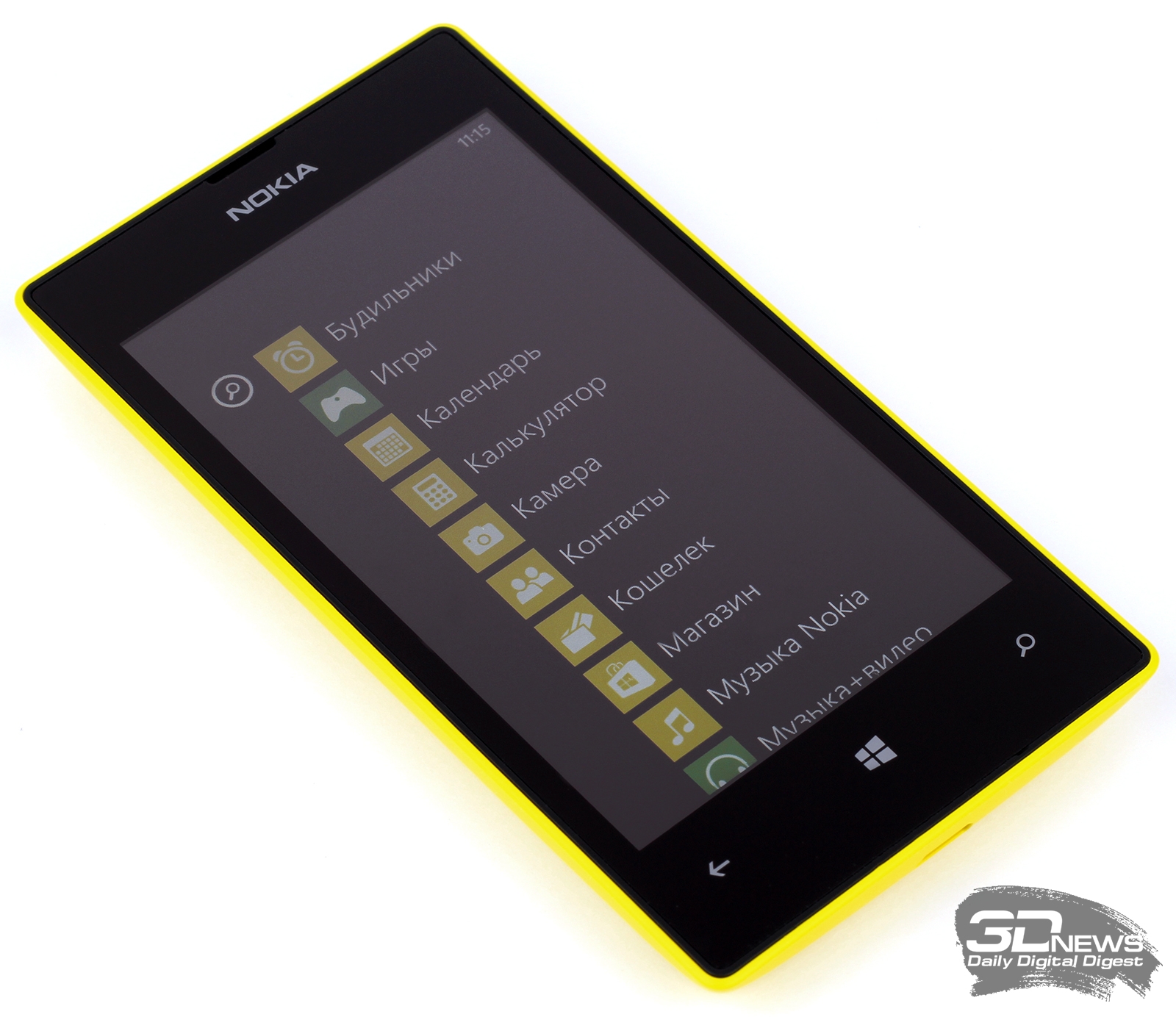Nokia Lumia 520 и 720: недостающие звенья