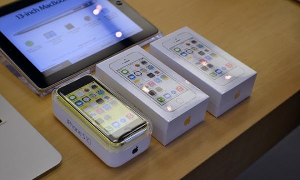 В Сан-Франциско встанут вместо Вас в очередь за новым iPhone за $14 в час