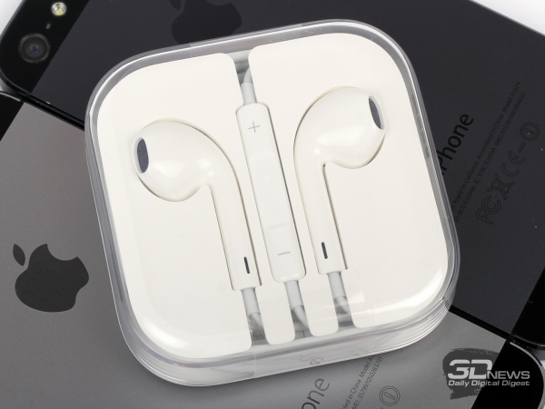  Наушники EarPods из комплекта iPhone 5s 