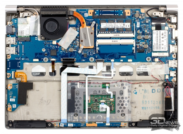 Toshiba Portege Z30-A-M5S: battery is removed