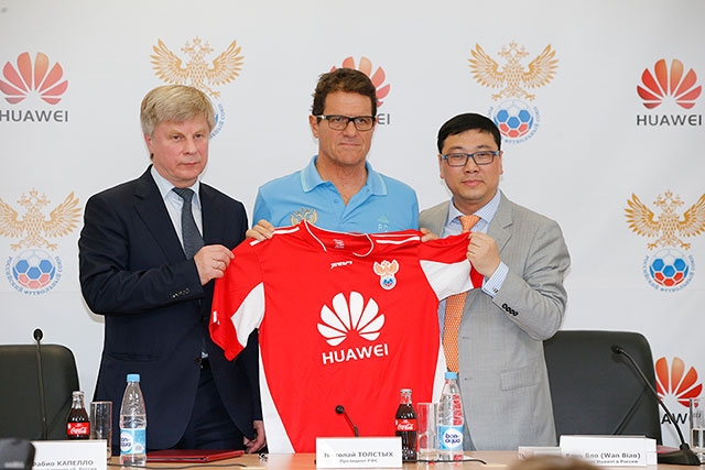 Huawei - официальный спонсор сборной России по футболу