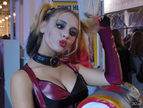 Харли тоже не знает, кто такой этот загадочный Рыцарь Аркхема