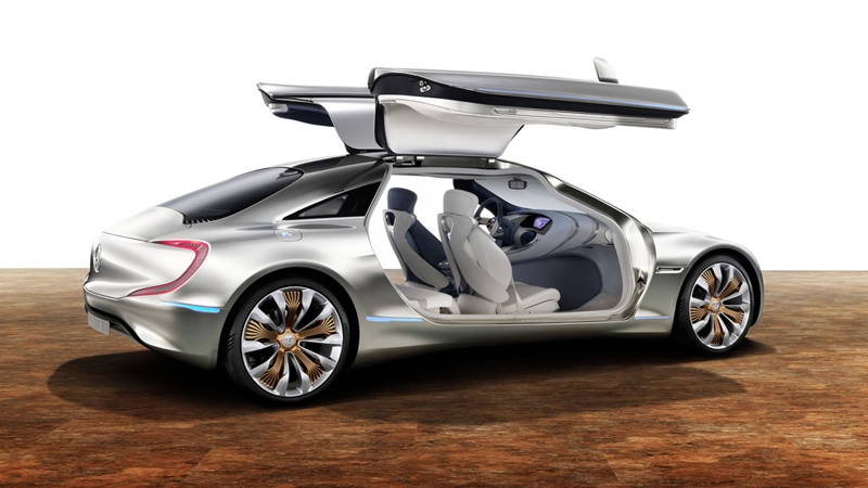 Mercedes расскажет на CES 2015 об автомобилях с автопилотом"
