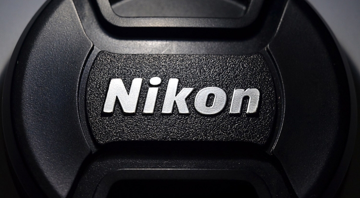 Полнокадровый беззеркальный фотоаппарат Nikon 