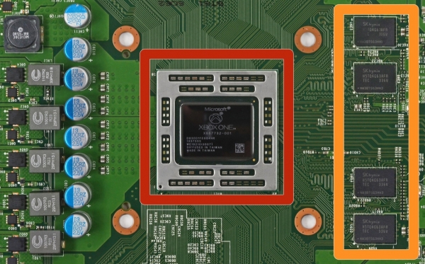 Система на чипе Microsoft Xbox One. Фото с сайта iFixit