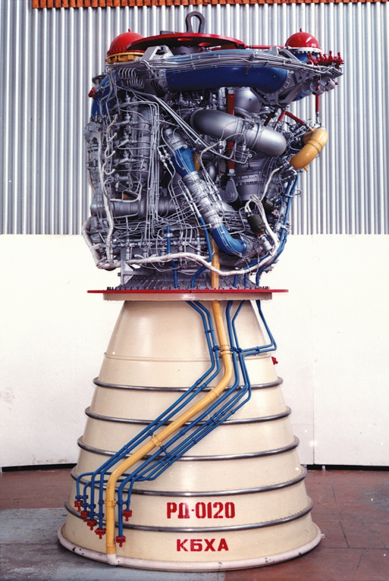  Из проекта «Ангара» ушёл мощный кислородно-водородный двигатель РД-0120. Из архива журнала «Новости космонавтики» 