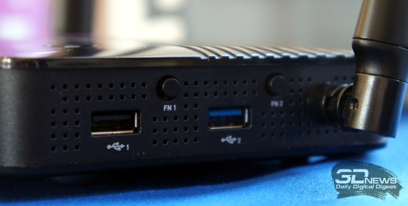 Два порта USB (2.0 и 3.0) и две кнопки с назначаемыми функциями присутствуют у Keenetic Ultra II и Giga III