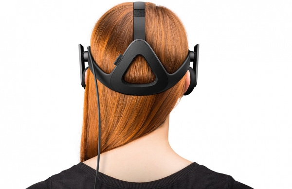 Гарнитура виртуальной реальности Oculus Rift