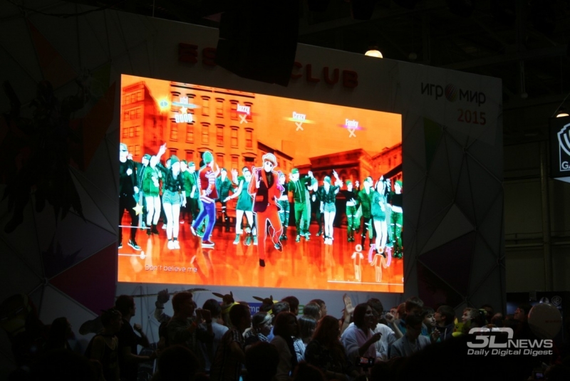 Массовый танец в Just Dance 2016 — потрясающее зрелище