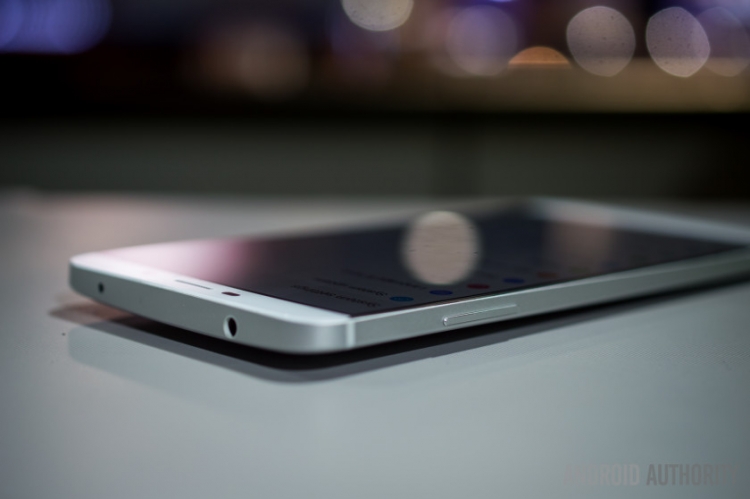 LeTV Le Max Pro: «живой» взгляд на первый смартфон с Snapdragon 820