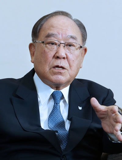 Генеральный директор Canon Фудзио Митараи (источник Nikkei)