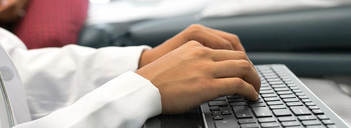 Директоров госкомпаний предложили поощрять за покупку отечественных IT-товаров