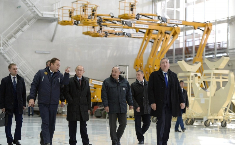  В.В. Путин в МИКе космодрома Восточный. 14 октября 2015 года. 