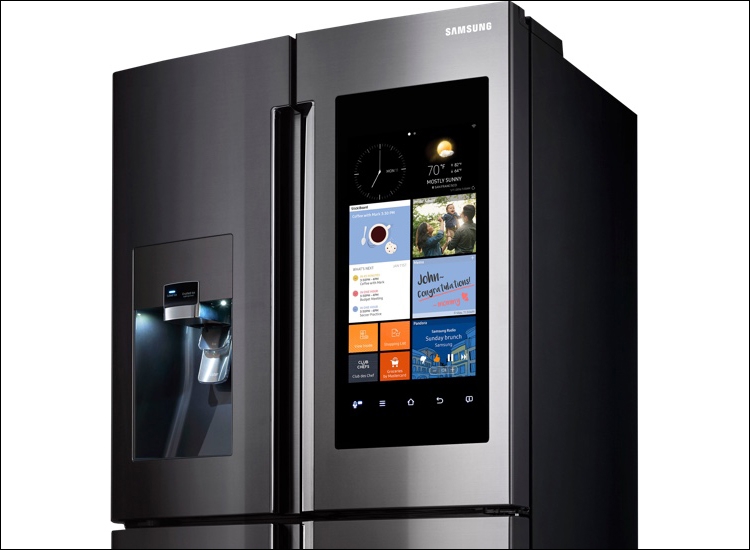 Смарт-холодильник Samsung Family Hub с 21,5" дисплеем поступил в продажу