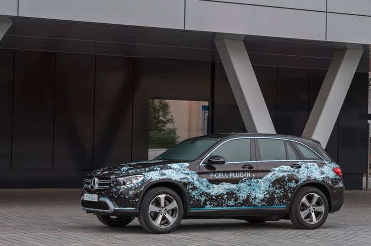 Daimler выпустит электромобили с запасом хода более 500 км