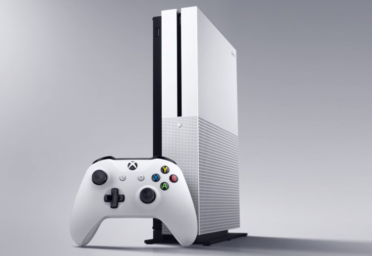 Xbox One S помогла Microsoft обойти Sony на рынке консолей"