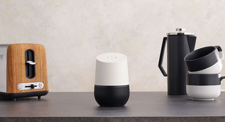 Google Home — переосмысление Nexus Q со взглядом на Amazon Echo"