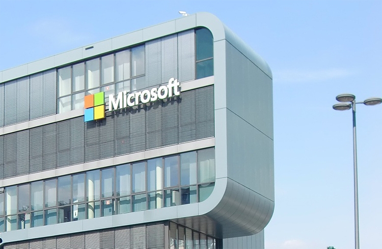 Microsoft полностью подчинилась закону о персональных данных