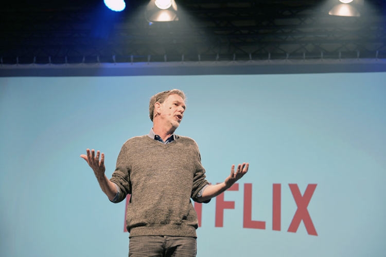 Вероятность поглощения Netflix со стороны Disney всё возрастает