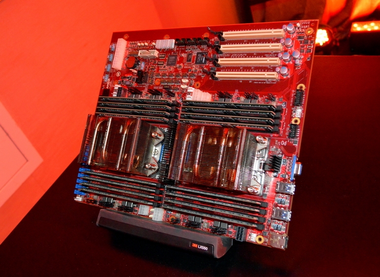  AMD Diesel с двумя 32-ядерными процессорами Naples 