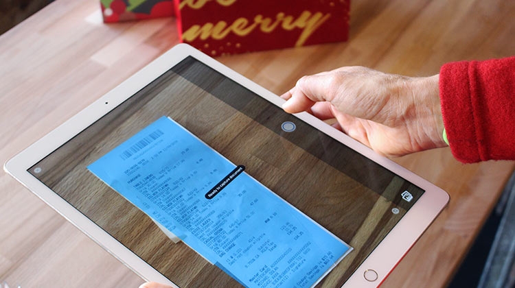 Мобильный Adobe Acrobat Reader поможет «сканировать» документы