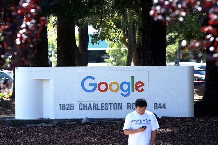 Google может выплатить по $14600 каждому своему сотруднику за притеснения