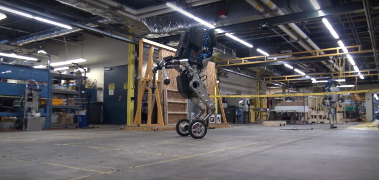 Boston Dynamics официально представила робота на колёсах Handle"