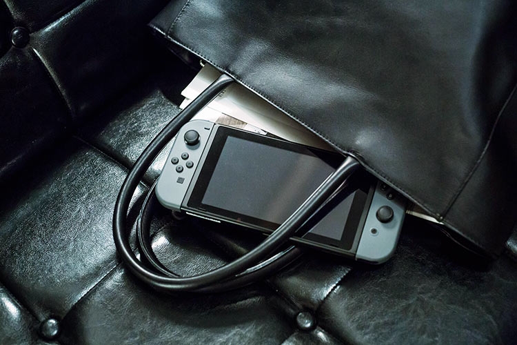 Nintendo обещает со временем добавить в Switch потоковые службы"