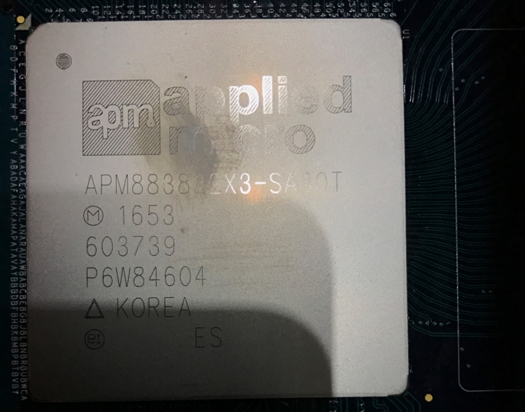  Процессор Applied Micro/MACOM X-Gene 3 