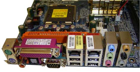 Gigabyte 8I955X-Royal на чипсете Intel 955X
