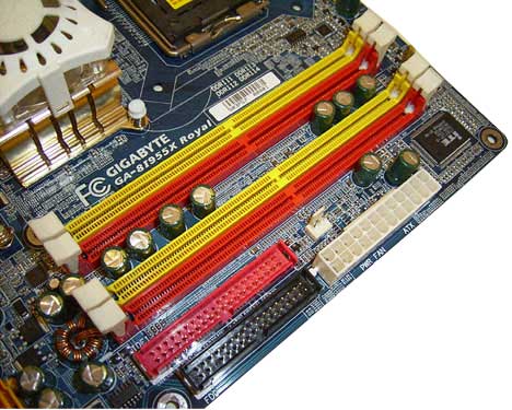 Gigabyte 8I955X-Royal на чипсете Intel 955X