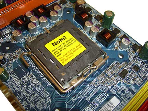 Gigabyte 8I955X-Royal на чипсете Intel 955X