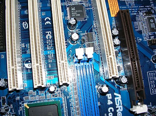ASRock P4 Combo
