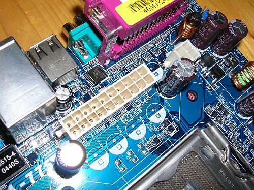 ASRock P4 Combo