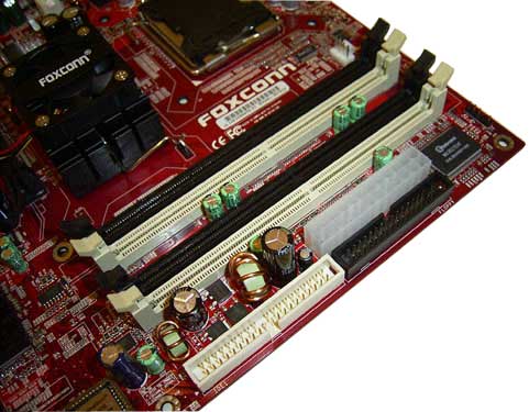 Foxconn 955X7AA на чипсете Intel 955X