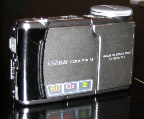 Nikon Coolpix S4 