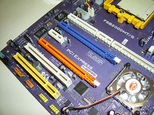 ECS KN2 SLI Extreme на чипсете nVidia nForce4 SLI x16
