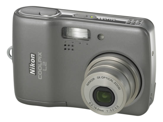  Nikon Coolpix L2 