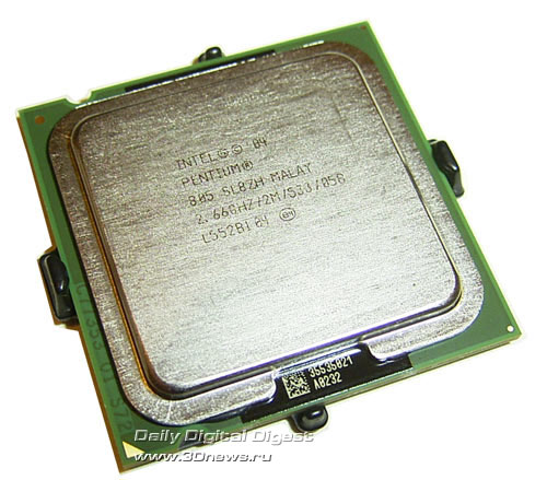  On the reverse side, Pentium D 805 has the same positioning of capacitors as 